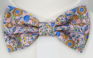 GEMMAGIA Blush pink pre-tied bow tie