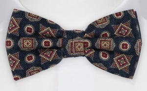 AMIRATTOPER NAVY pre-tied bow tie