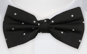 CHIPPER BLACK pre-tied bow tie