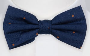 CONFIDANT CINNAMON pre-tied bow tie