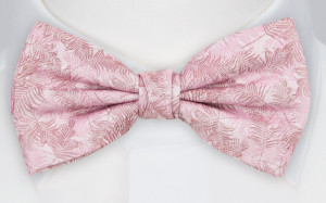 DONOTLEAFME PINK pre-tied bow tie