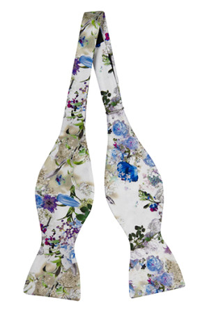 FESTOSO BLUE self-tie bow tie