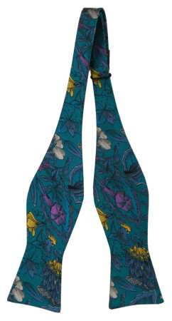 GROWINGONME TURQUOISE self-tie bow tie