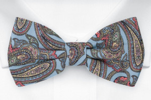 GUARNITO LIGHT BLUE pre-tied bow tie