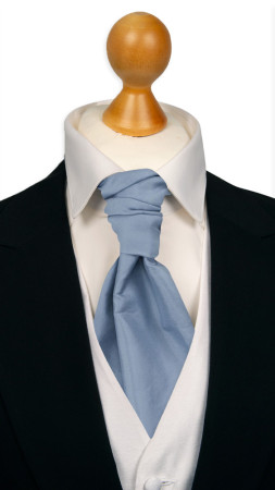 SOLID Light blue pre-tied cravat