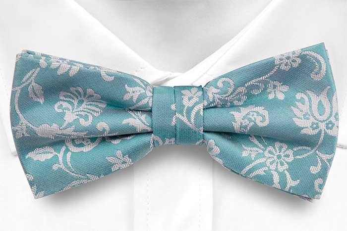 LEANDER bow tie