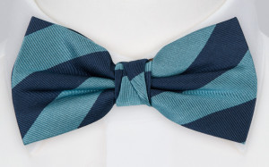 MAANY pre-tied bow tie