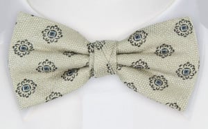 SPEAKLOUDER SAND pre-tied bow tie