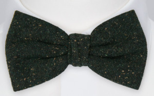 SPRACKLIG DARK GREEN pre-tied bow tie