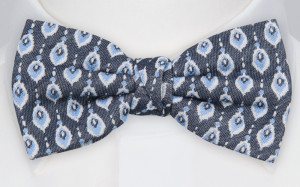 SYMBIOTIC DARK BLUE pre-tied bow tie
