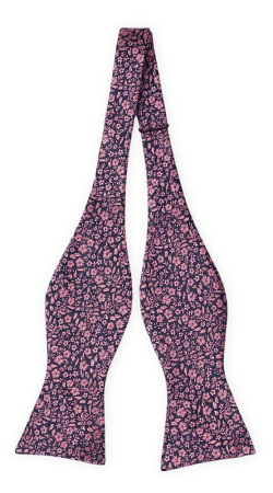TUSSIEMUSSIE PINK self-tie bow tie