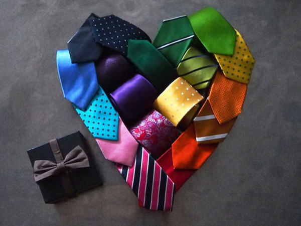 Valentine's day necktie and handkerchief deal